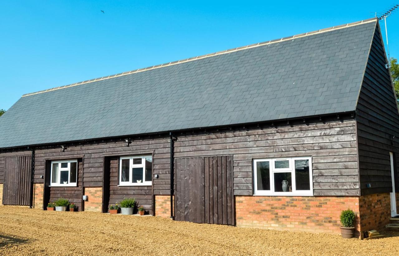 Bluebell Cottage At The Old Tractor Barn Brackley  Extérieur photo